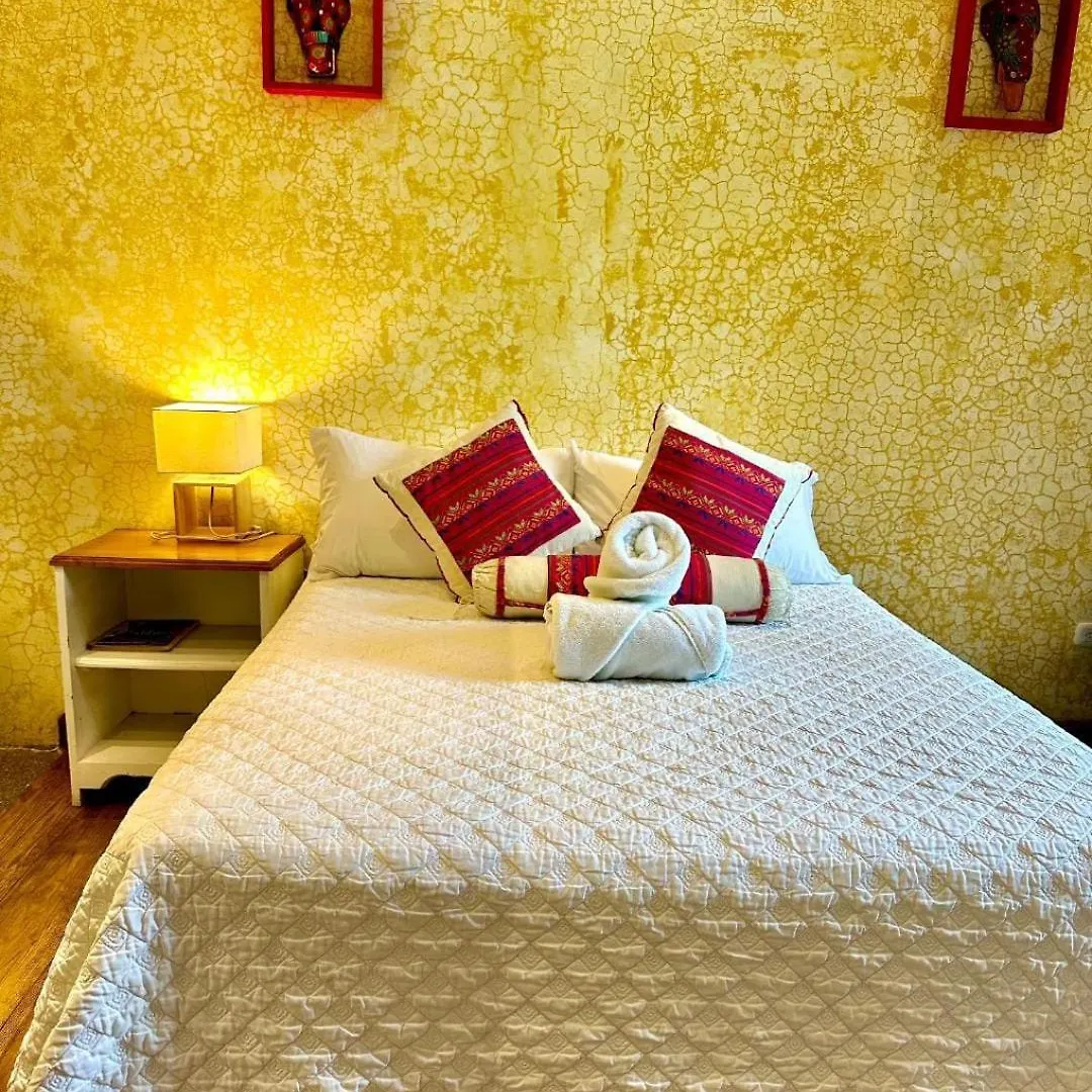 Casa Mia Hotel Antigua 3*,